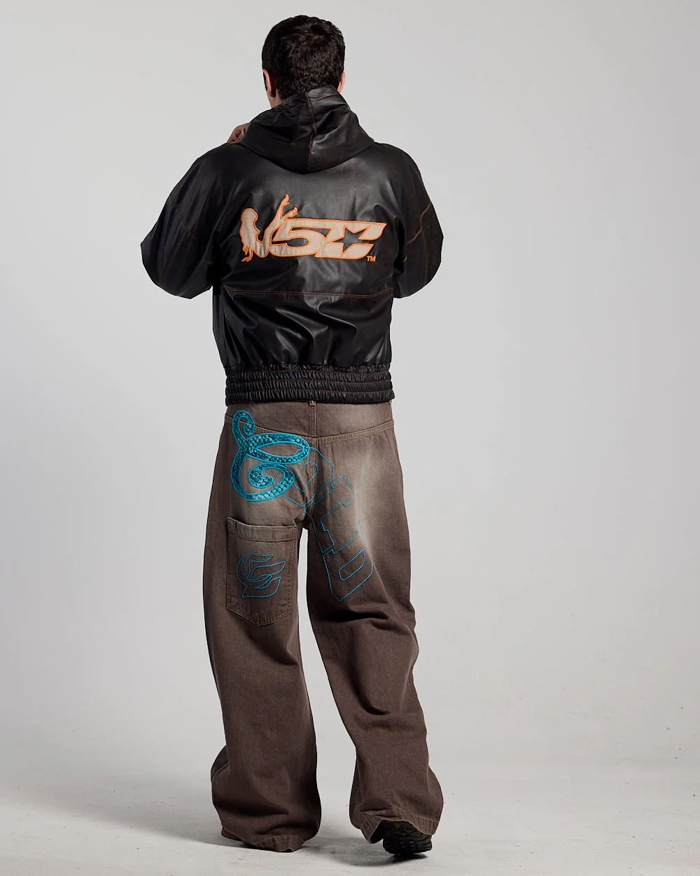 COLLEGE V3 PANTS LIGHT BROWN - Image 5