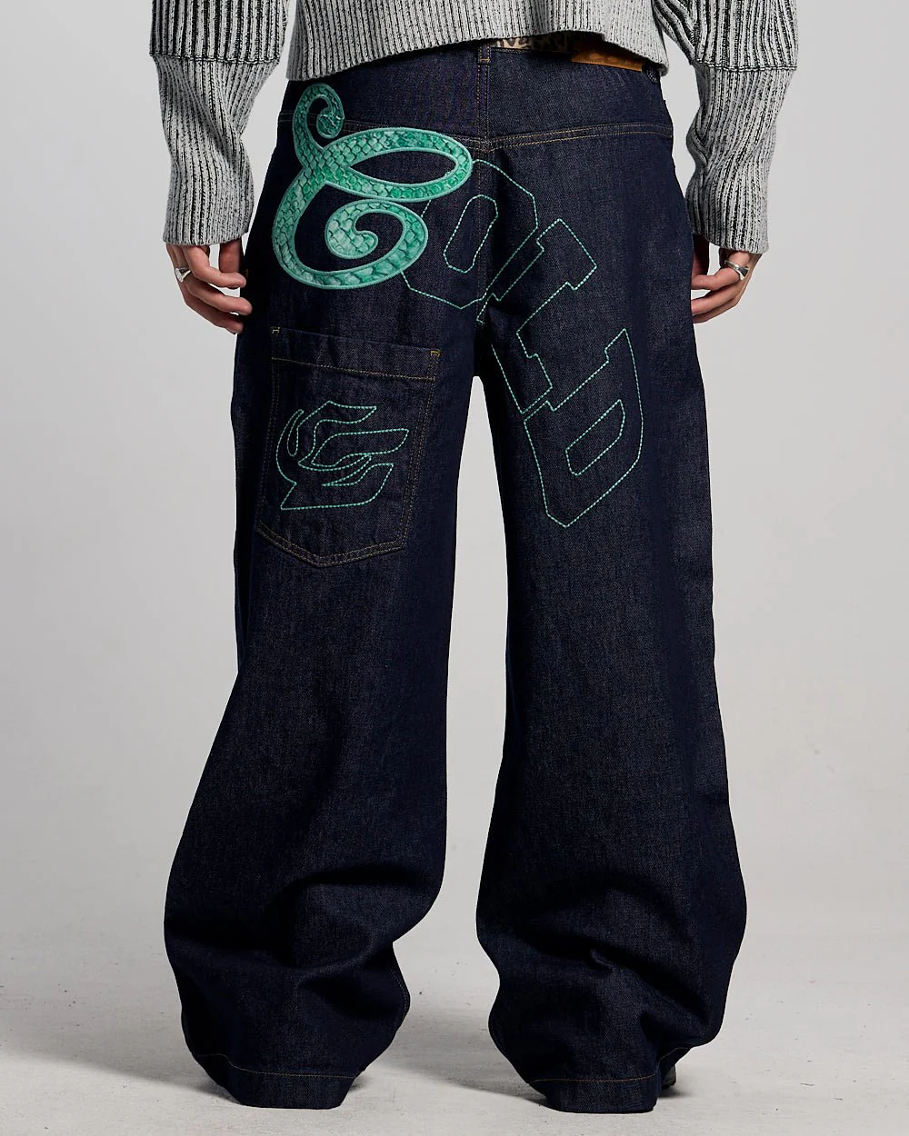 COLLEGE V3 PANTS RAW DENIM - Image 3