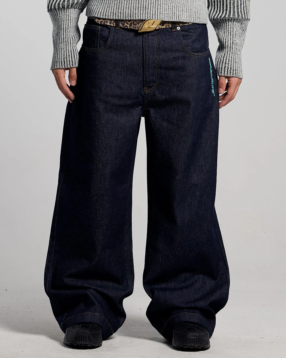 COLLEGE V3 PANTS RAW DENIM - Image 4