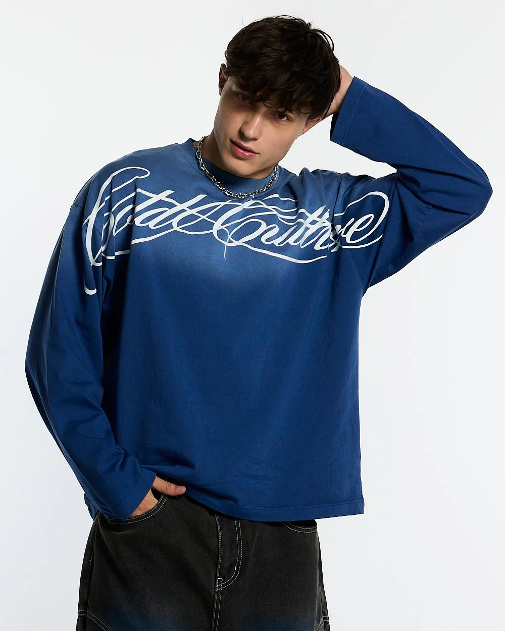 CROSSED SCRIPT LONGSLEEVE VIBRANT BLUE - Image 3