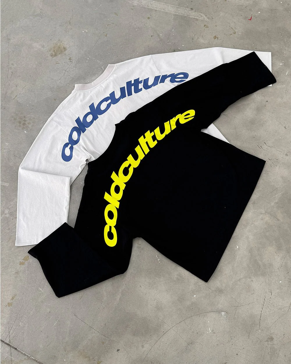 CURVED LONGSLEEVE BLACK - Image 7