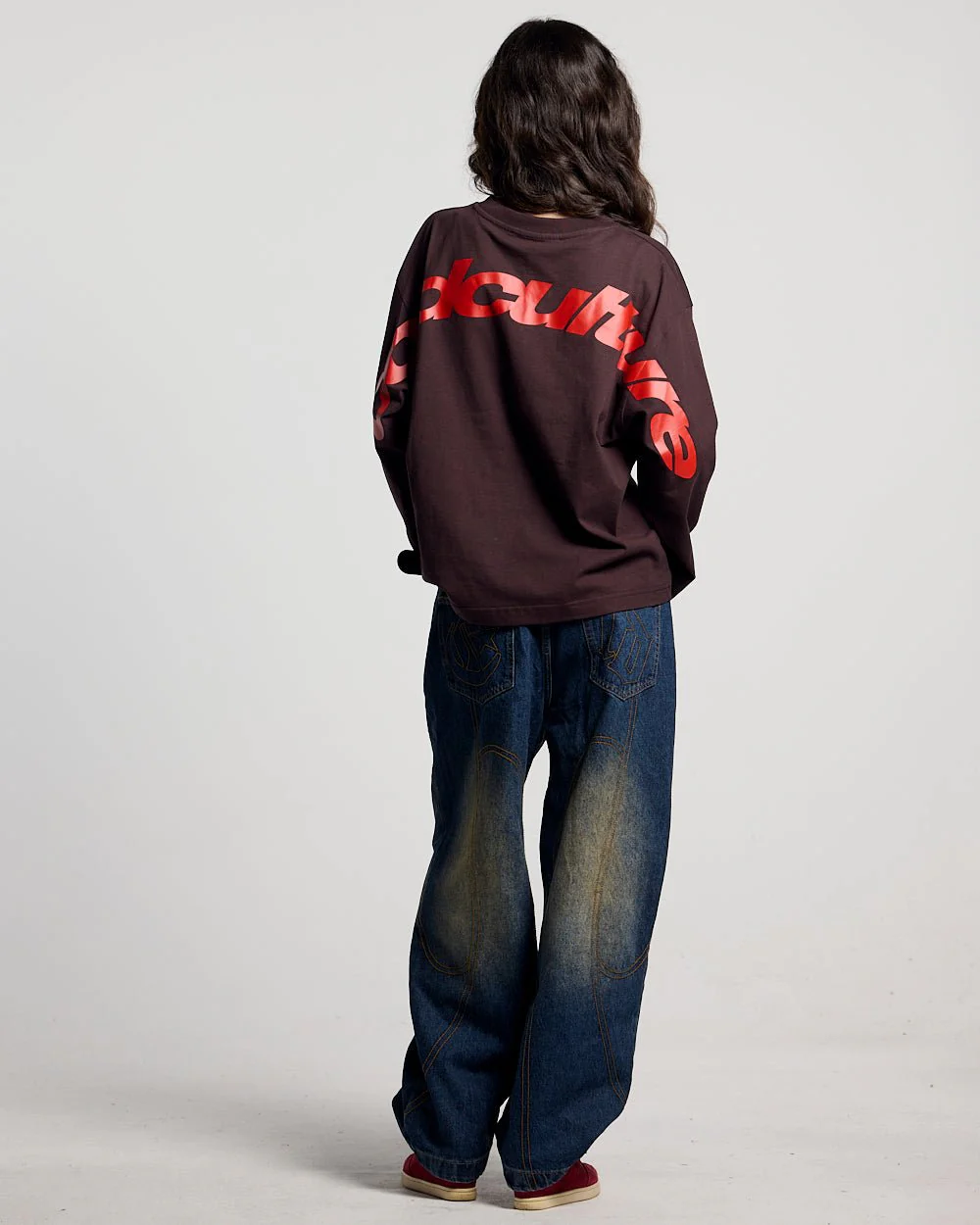 CURVED LONGSLEEVE BROWN - Image 5