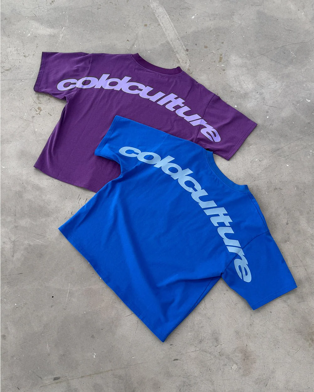CURVED TEE BLUE - Image 7