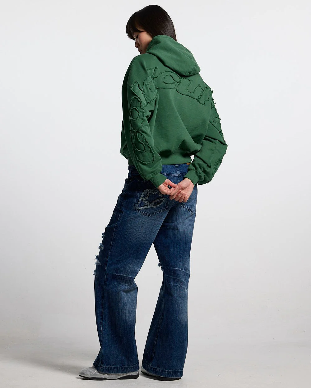 DISTRESS CURVED HOODIE GREEN - Image 5