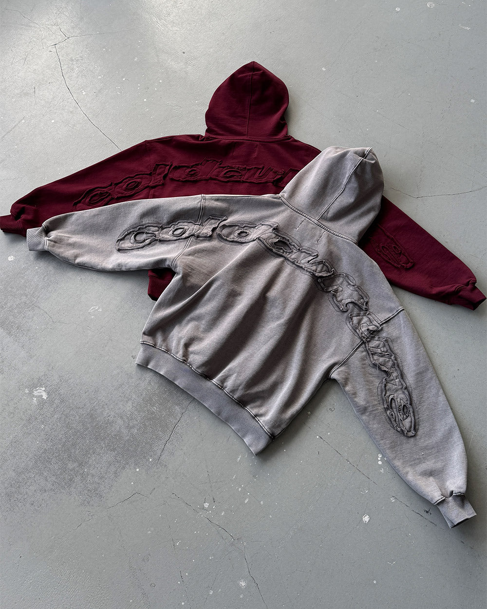 DISTRESS CURVED HOODIE GREY - Image 9