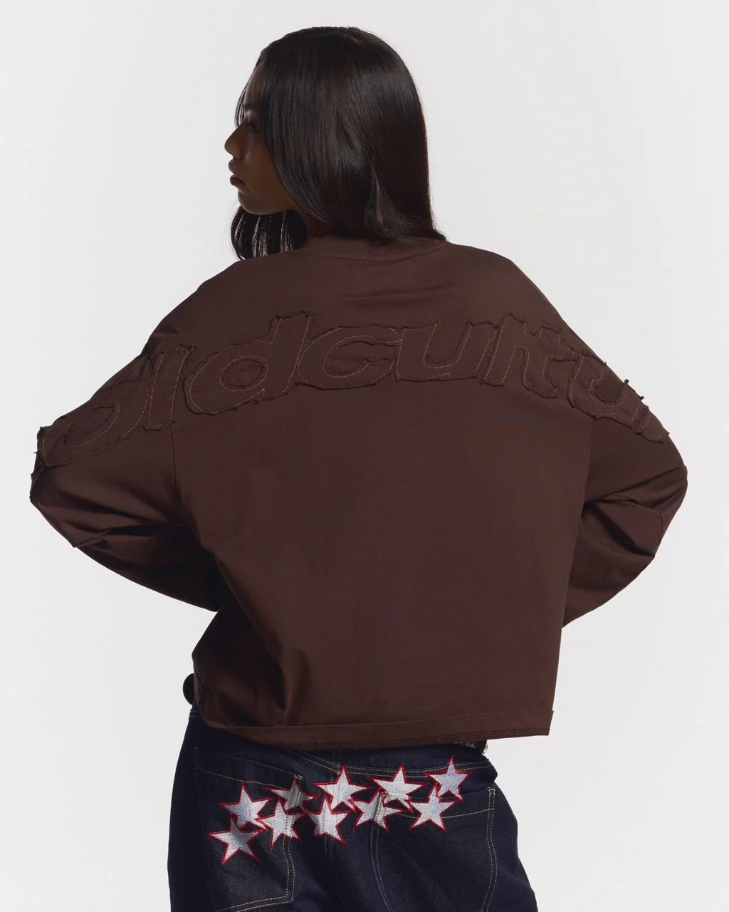 DISTRESS CURVED LONGSLEEVE BROWN - Image 5