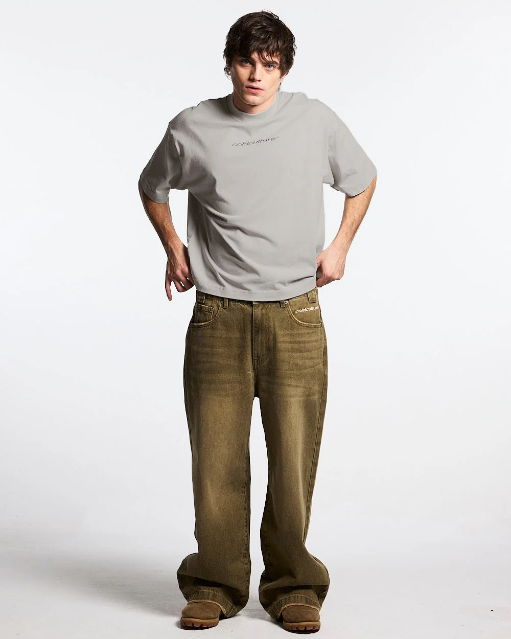 DISTRESS CURVED TEE PEARL GREY - Image 4