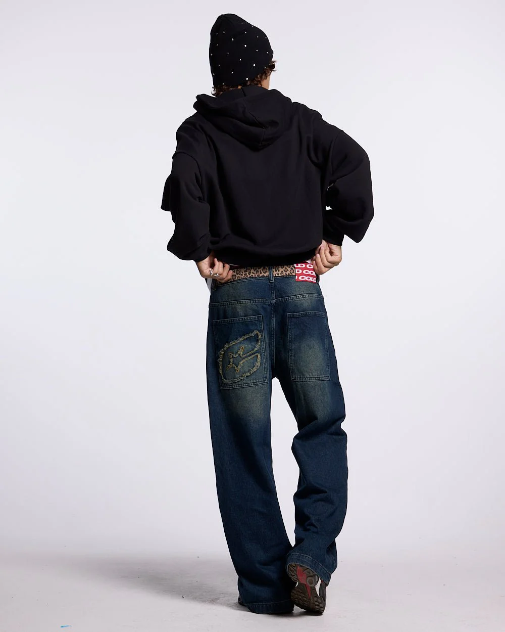 DRIVEN ZIP HOODIE BLACK - Image 4