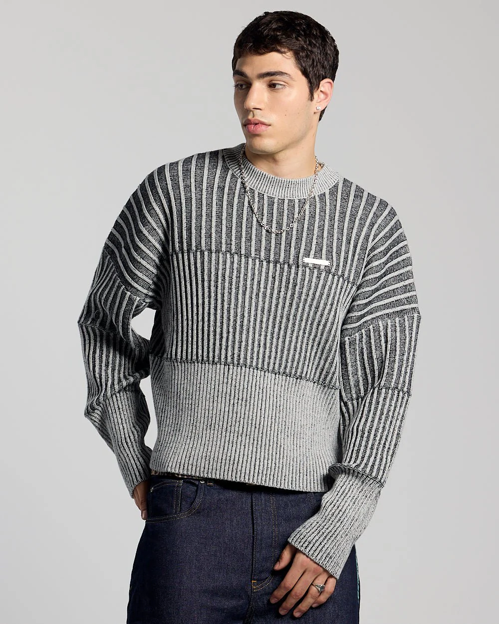 HYPERLINES KNIT BLACK & GREY - Image 3