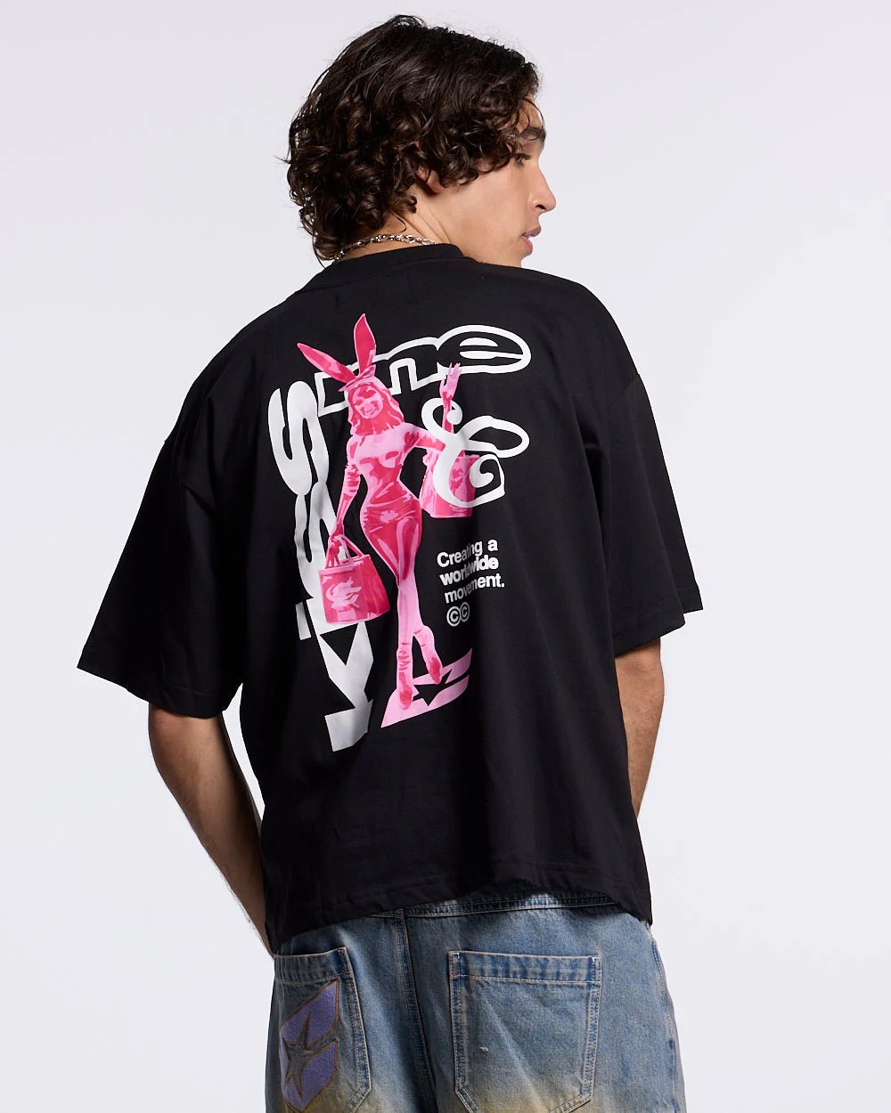 KISS THE BUNNY TEE BLACK - Image 3