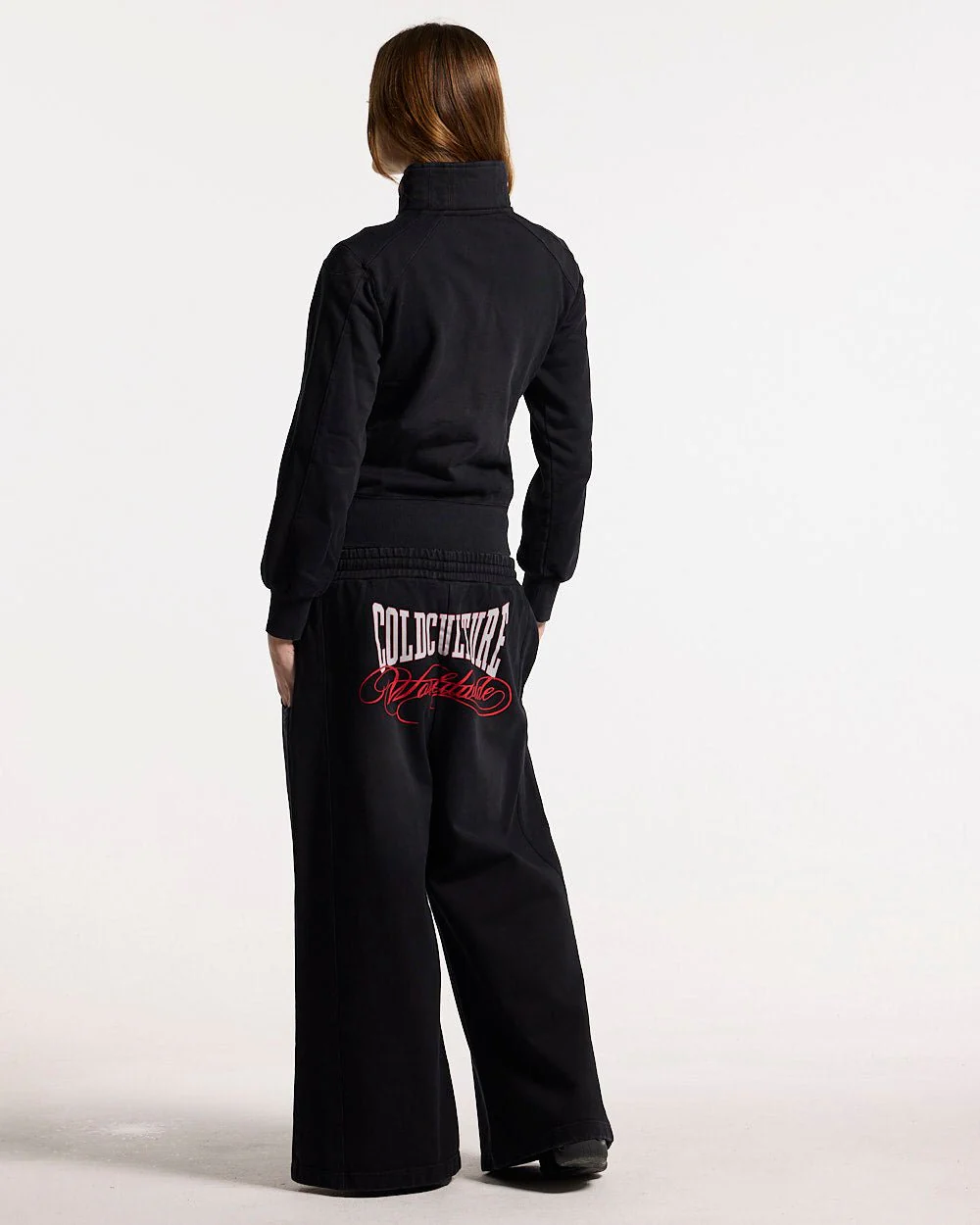 NIA SET SWEATPANTS BLACK - Image 5