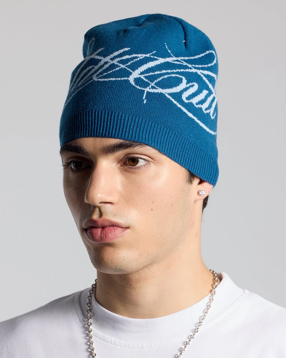 SCRIPT BEANIE BLUE - Image 2