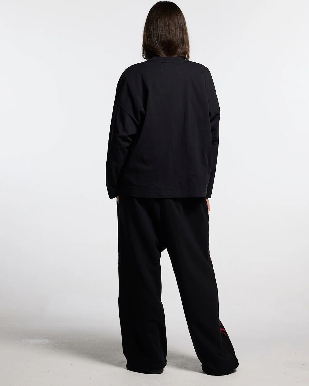 SCRIPT LONGSLEEVE BLACK - Image 6