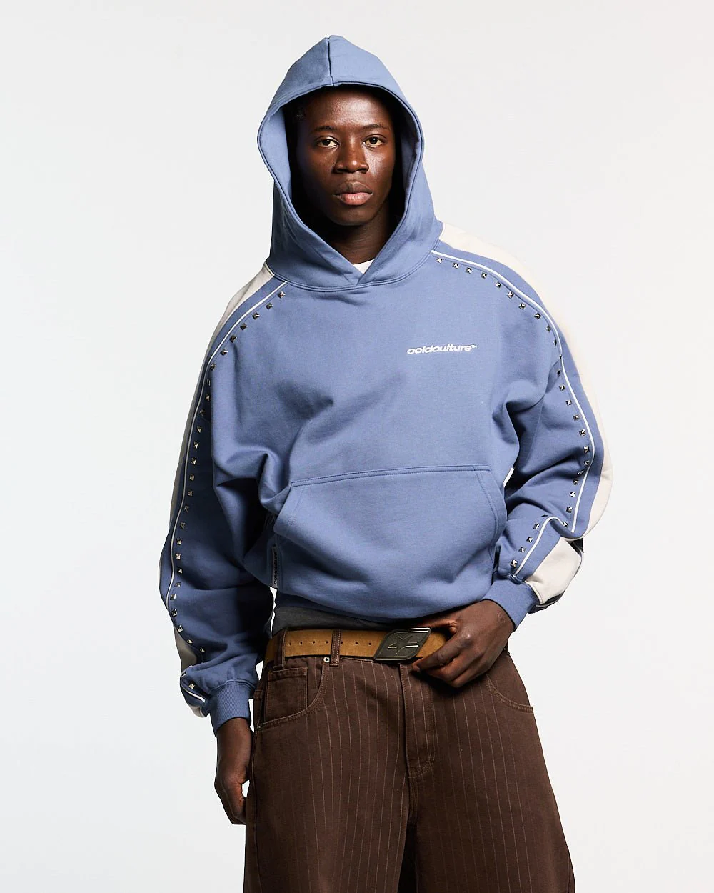 SCRIPT STUDS HOODIE BLUE - Image 4