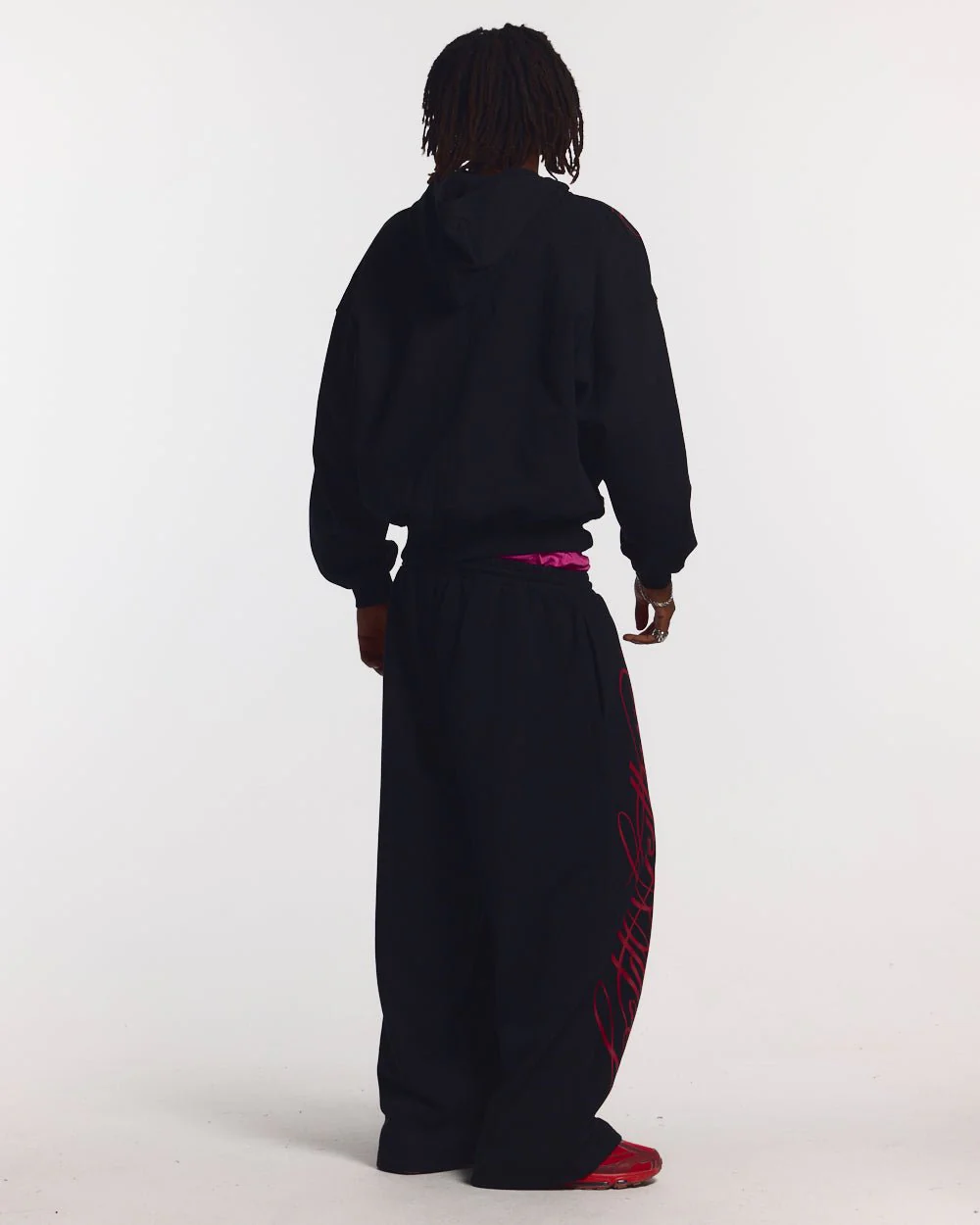 SCRIPT SWEATPANTS BLACK - Image 5