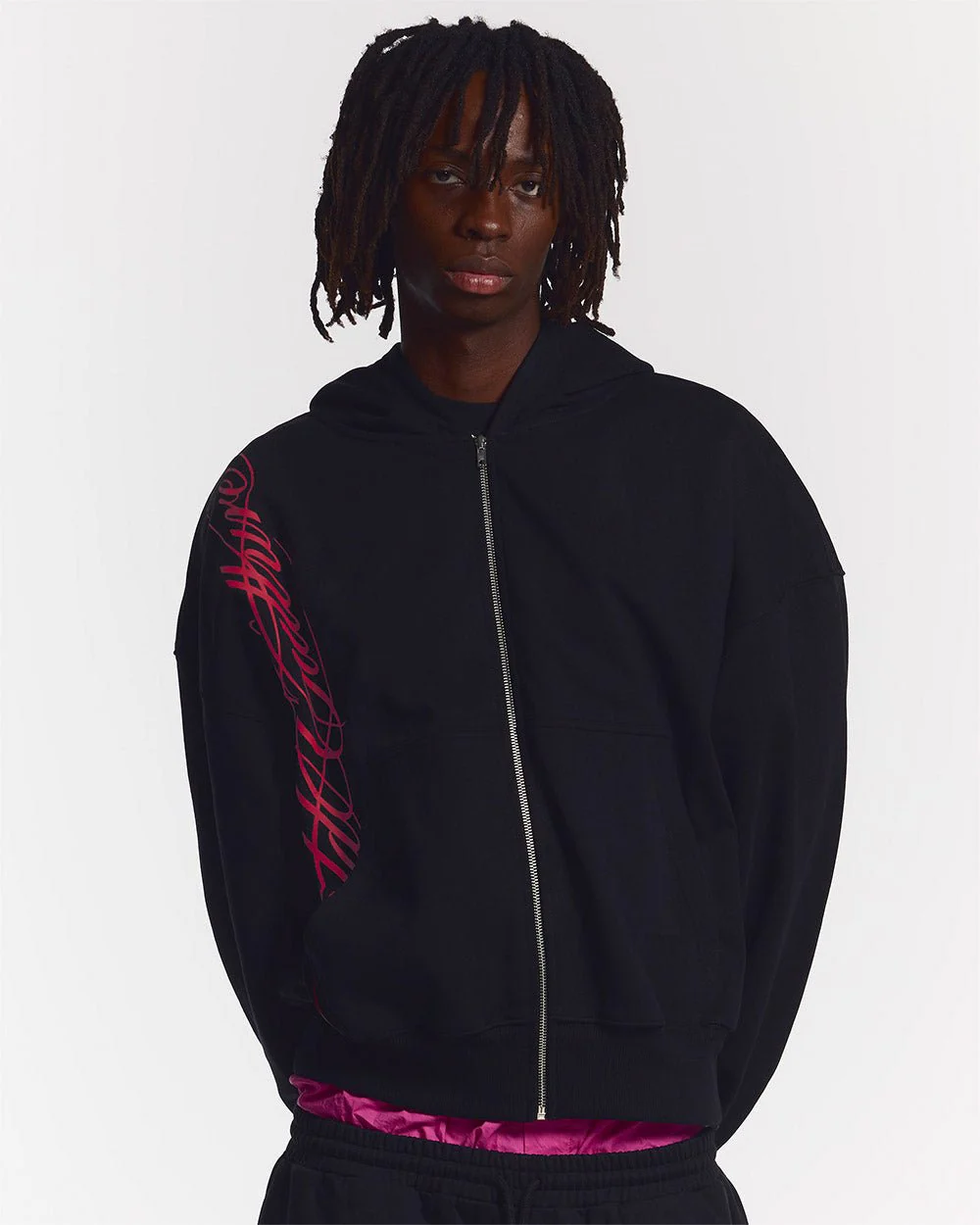 SCRIPT ZIP HOODIE BLACK - Image 3