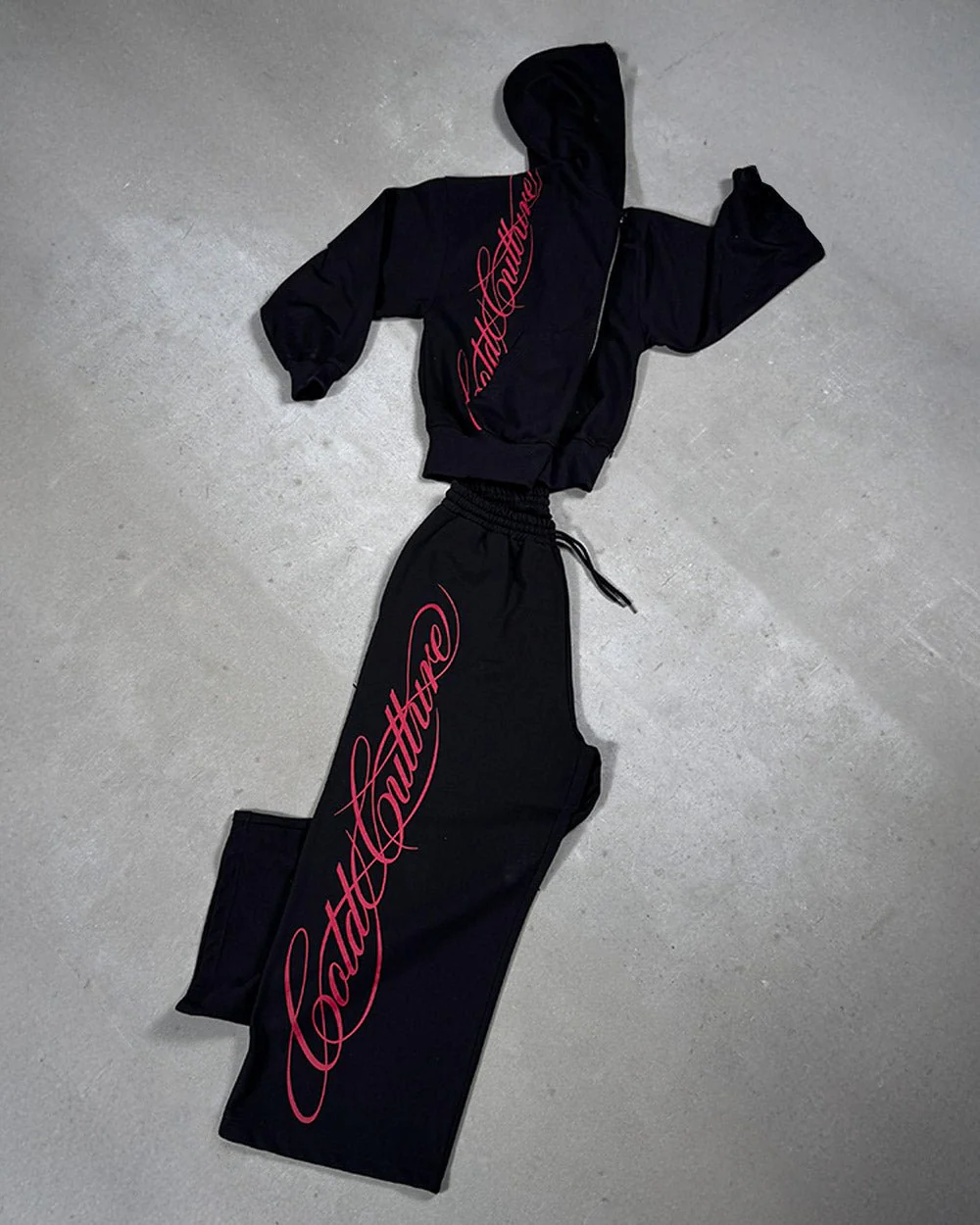 SCRIPT SWEATPANTS BLACK - Image 9