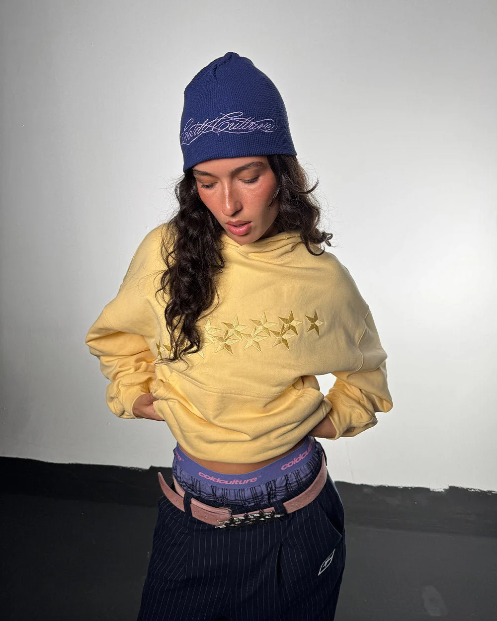 STARS HOODIE YELLOW - Image 7