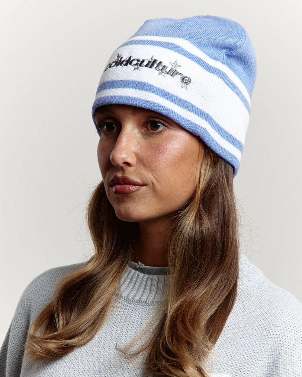 STARS STRAP BEANIE BLUE CALICO - Image 4