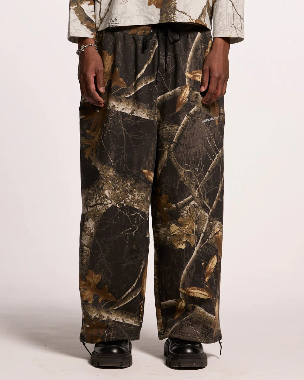 SWEATPANTS REALTREE BLACK - Image 3