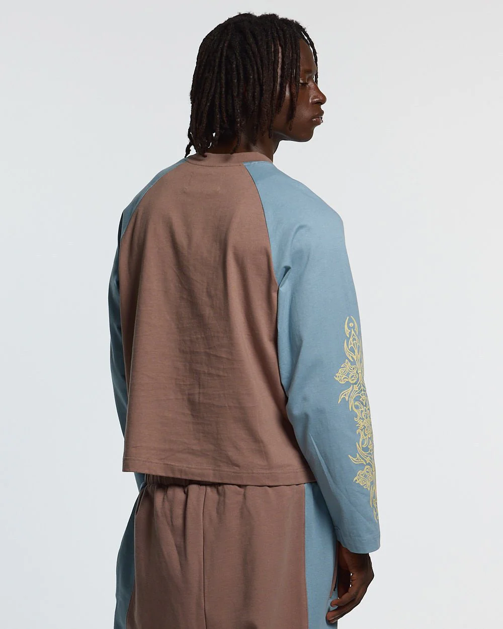 TRIBAL LONGSLEEVE BROWN & BLUE - Image 4