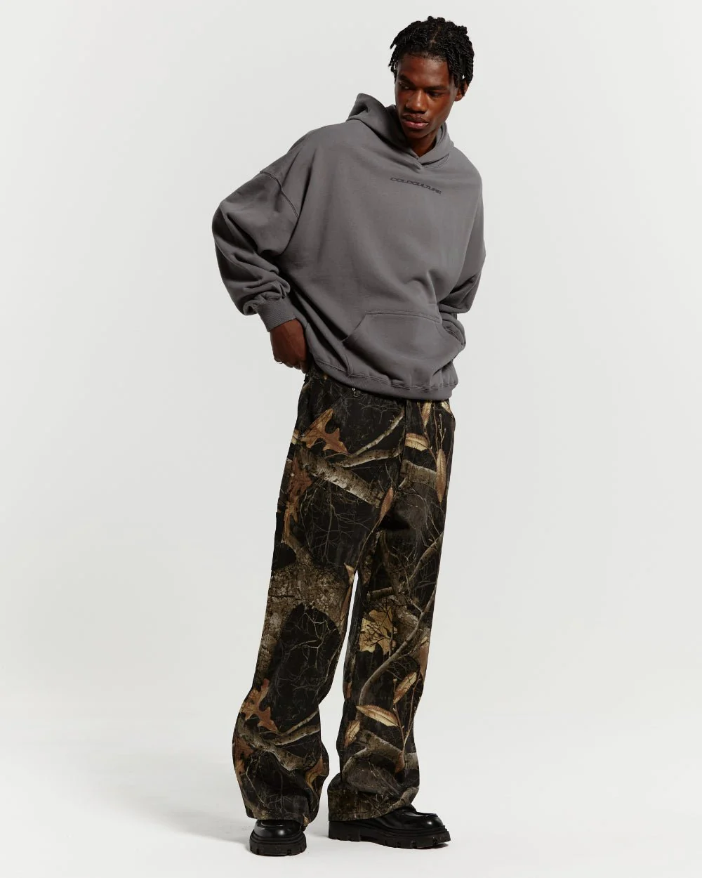 V1 CARPENTER PANTS REALTREE BLACK - Image 5