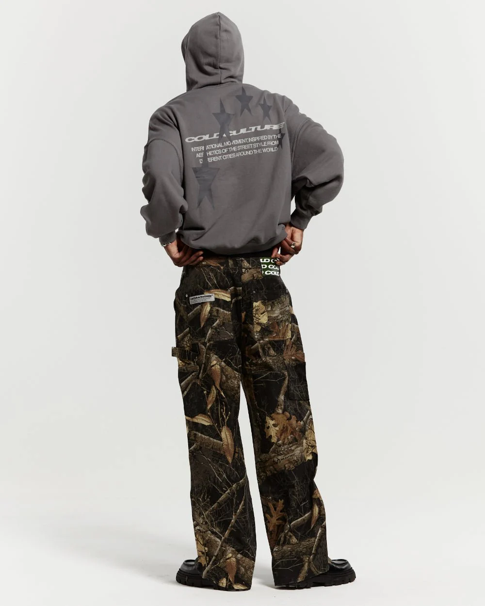 V1 CARPENTER PANTS REALTREE BLACK - Image 6
