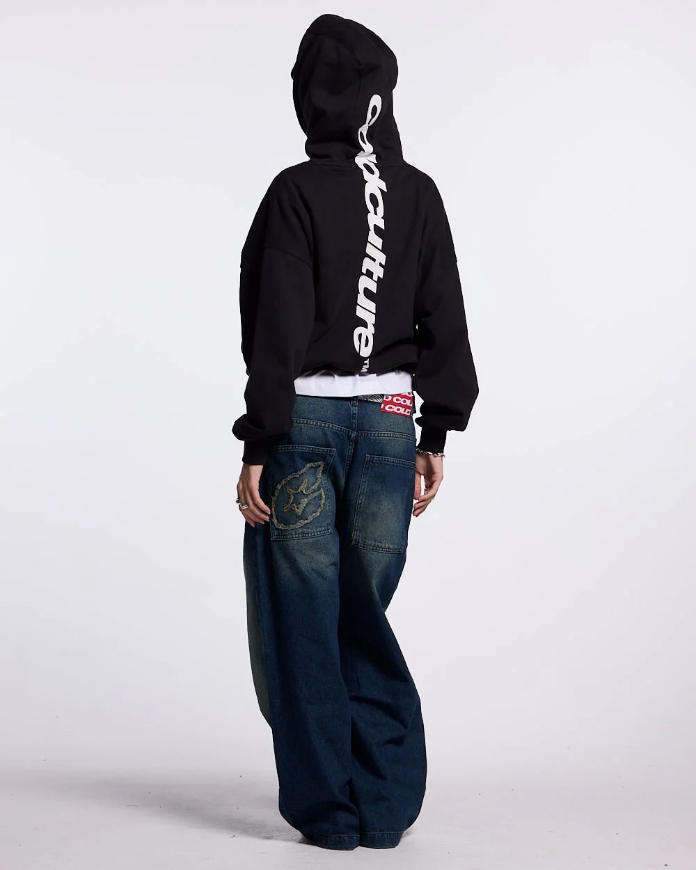 VERTICAL HOODIE BLACK - Image 5