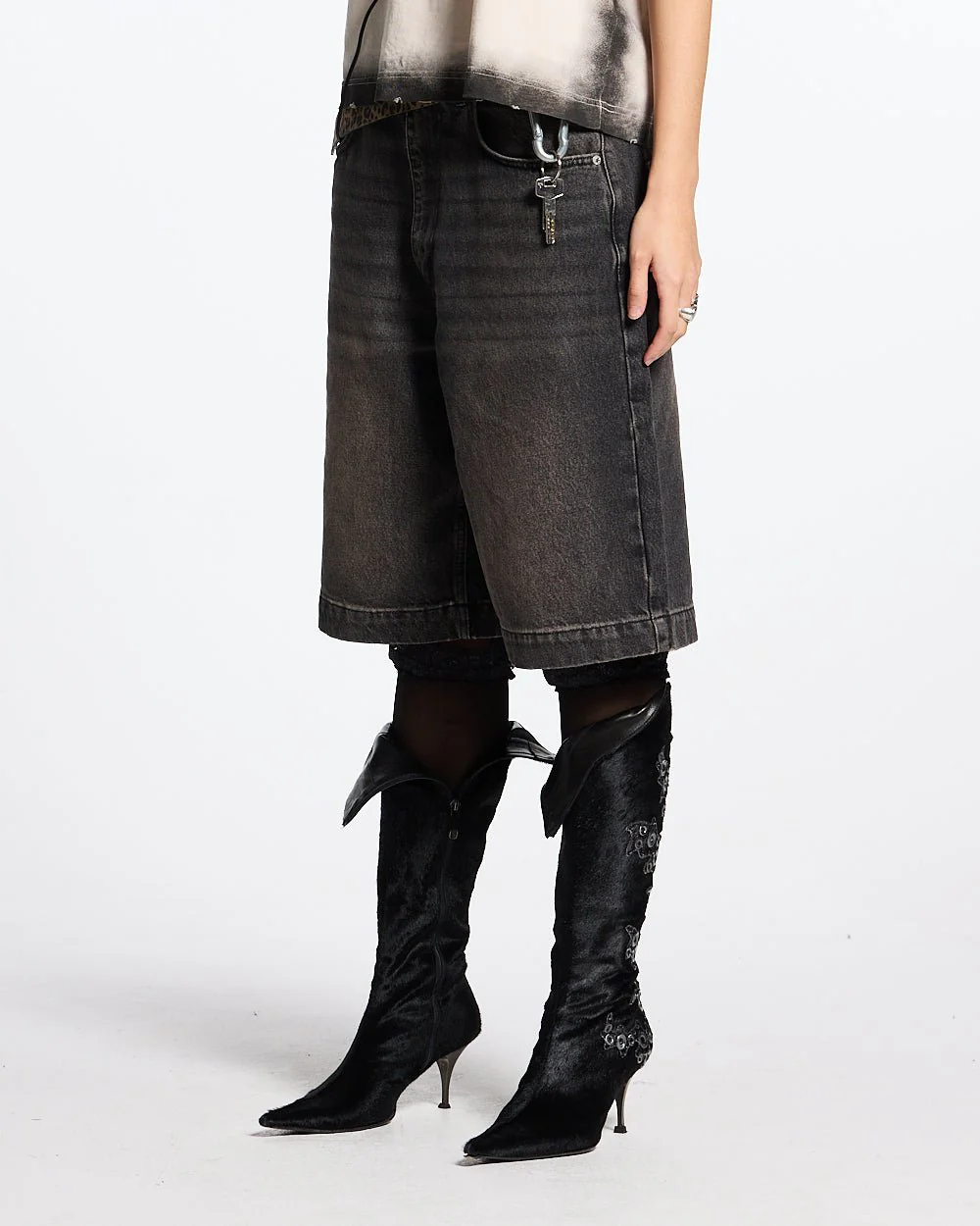 WIND SHORTS INTENSE GREY - Image 3