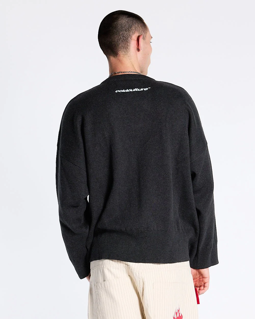 YURE KNIT DARK GREY - Image 4